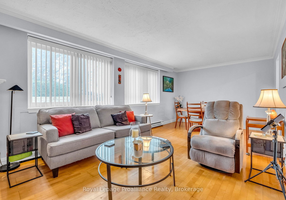 394-sunset-boulevard-clarington-ontario-e13635816
