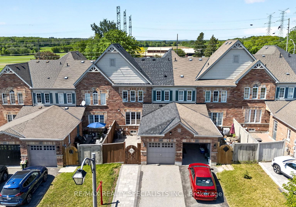 45-warnford-circle-ajax-ontario-e13636188