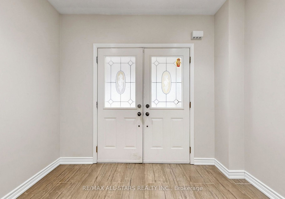 13-boulderbrook-drive-toronto-scarborough-ontario-e13636192