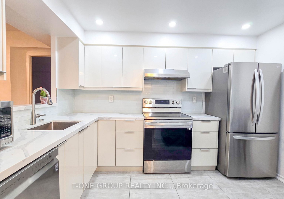 4725-sheppard-avenue-e-toronto-scarborough-ontario-e13636358