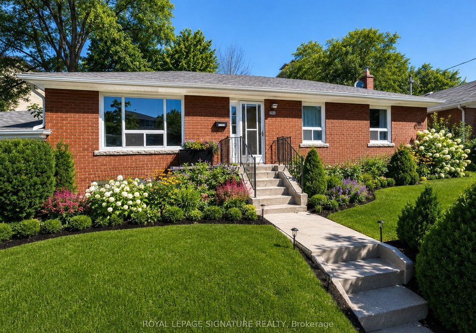 256-ferris-road-toronto-east-york-ontario-e13636372