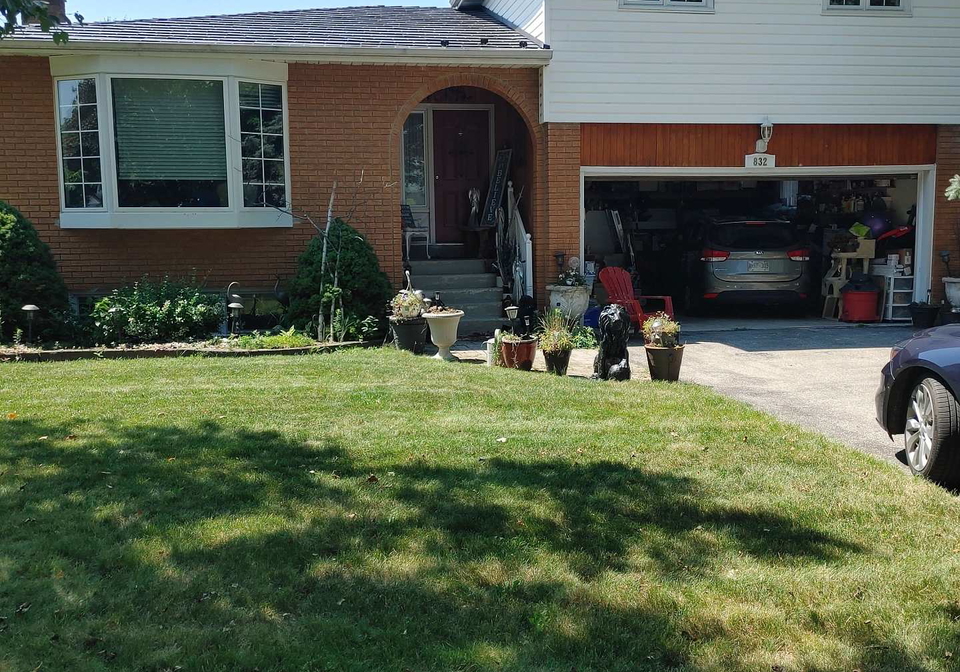 832-ferndale-street-oshawa-ontario-e13636534