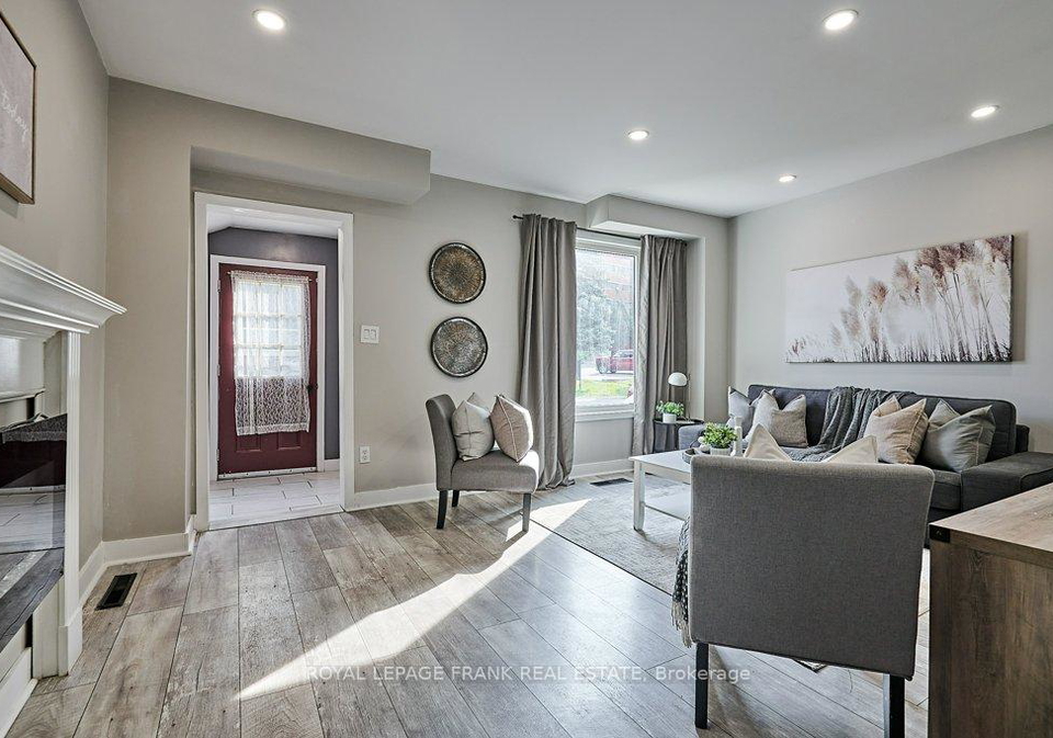 493-st-lawrence-avenue-oshawa-ontario-e13636850