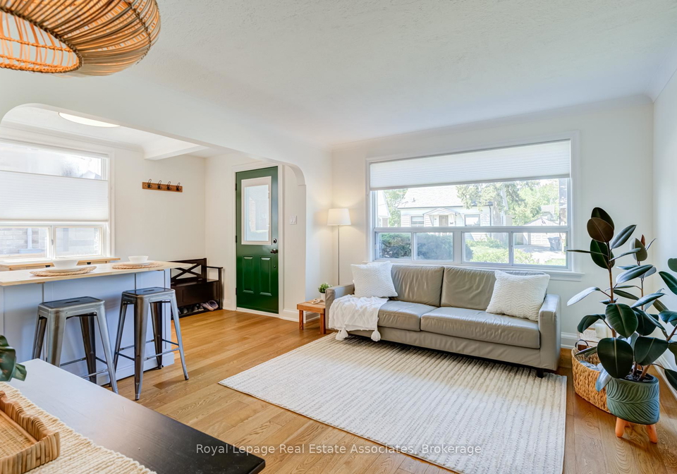 43-heale-avenue-toronto-scarborough-ontario-e13636866