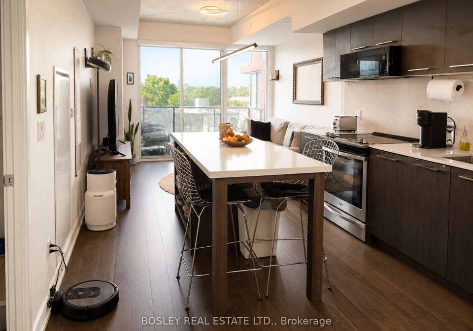 30-baseball-place-toronto-toronto-ontario-e13636954
