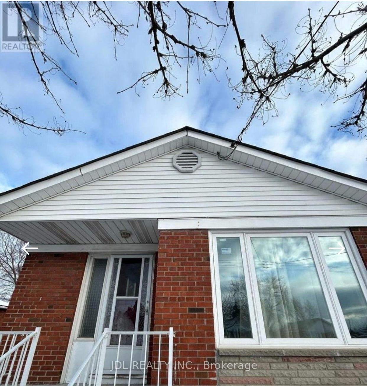 8-highwood-avenue-toronto-scarborough-ontario-e13637080
