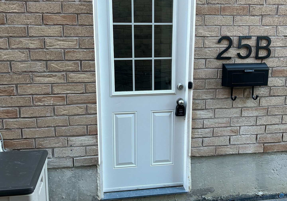 25-roma-drive-whitby-ontario-e13637310