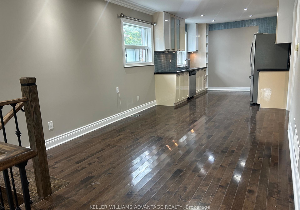 26-barker-avenue-toronto-east-york-ontario-e13637526