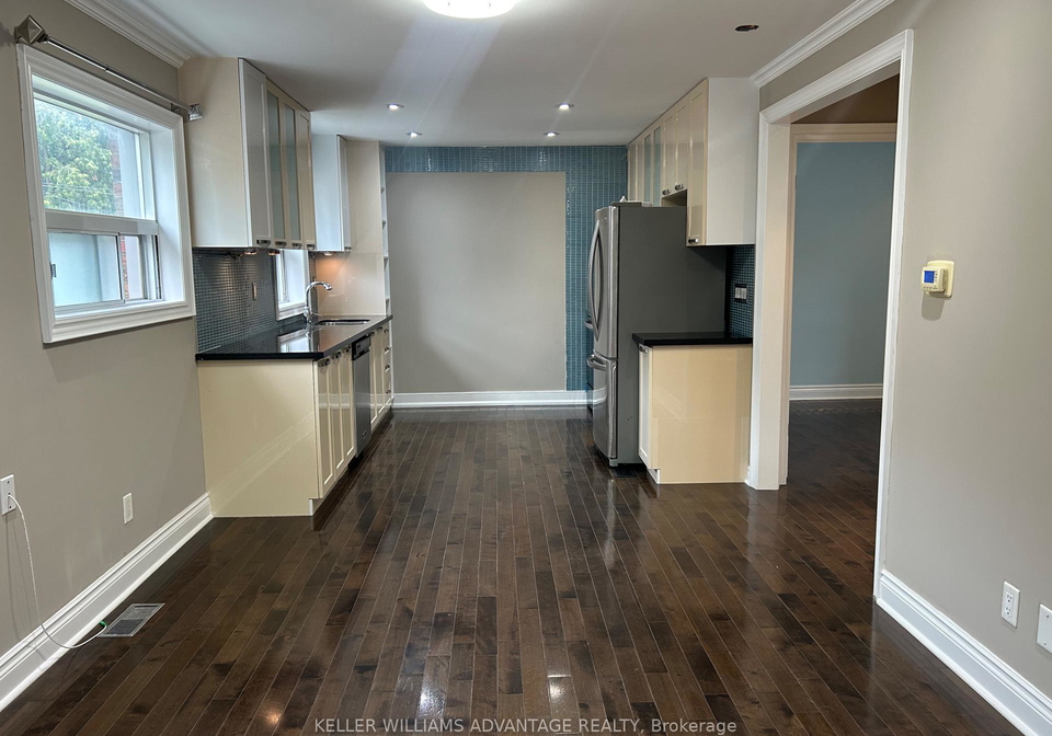 26-barker-avenue-toronto-east-york-ontario-e13637526
