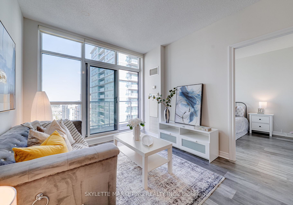 60-town-centre-court-toronto-scarborough-ontario-e13637926