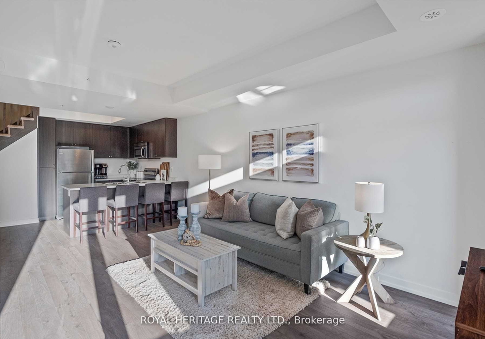 1555-kingston-road-pickering-ontario-e13638288