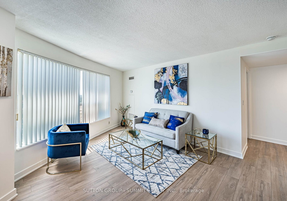 38-lee-centre-drive-toronto-scarborough-ontario-e13638608
