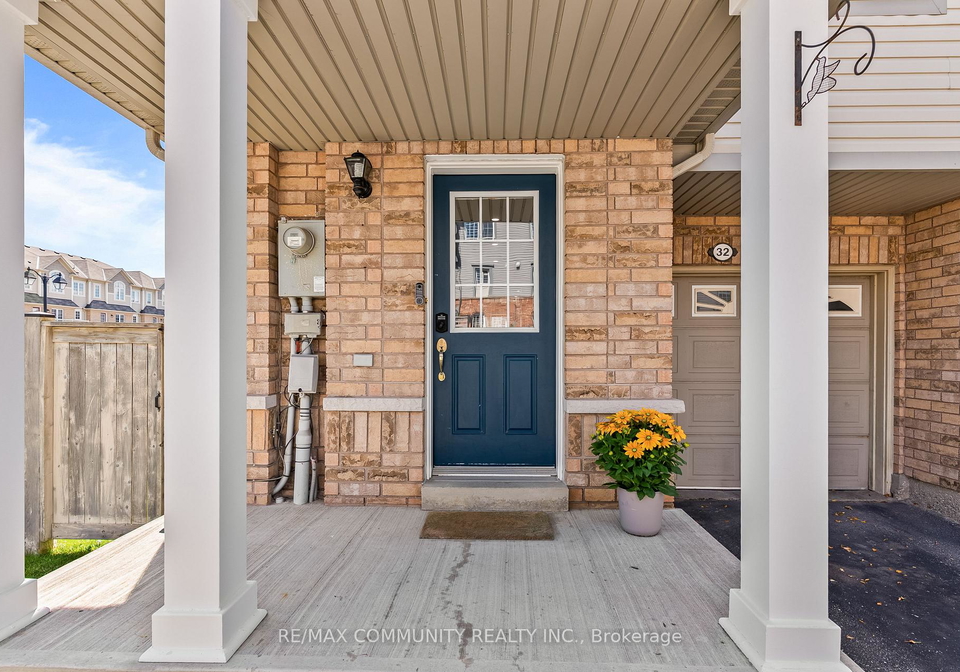32-bartolo-lane-ajax-ontario-e13638640