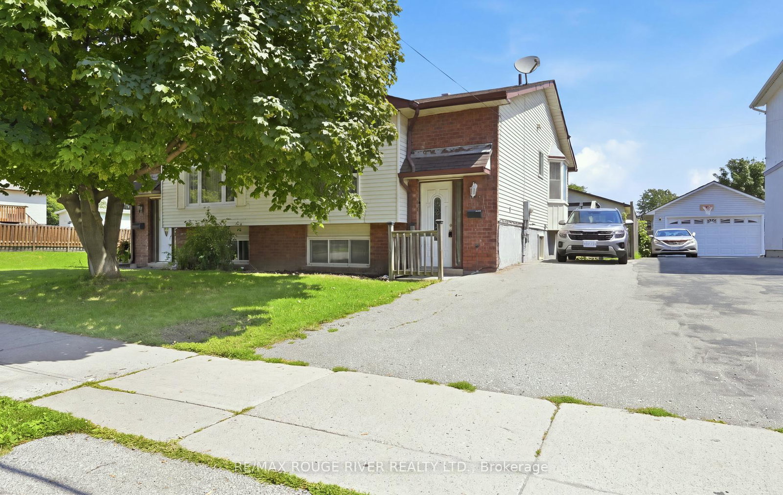 923-glen-street-oshawa-ontario-e13638656