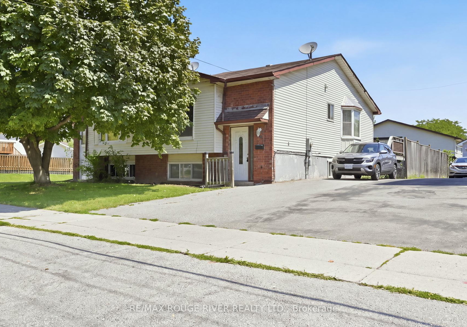 923-glen-street-oshawa-ontario-e13638656