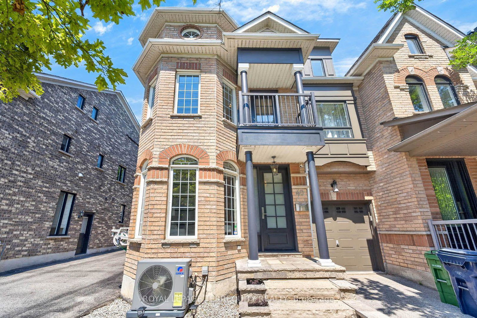40-whistle-post-street-toronto-toronto-ontario-e13638676