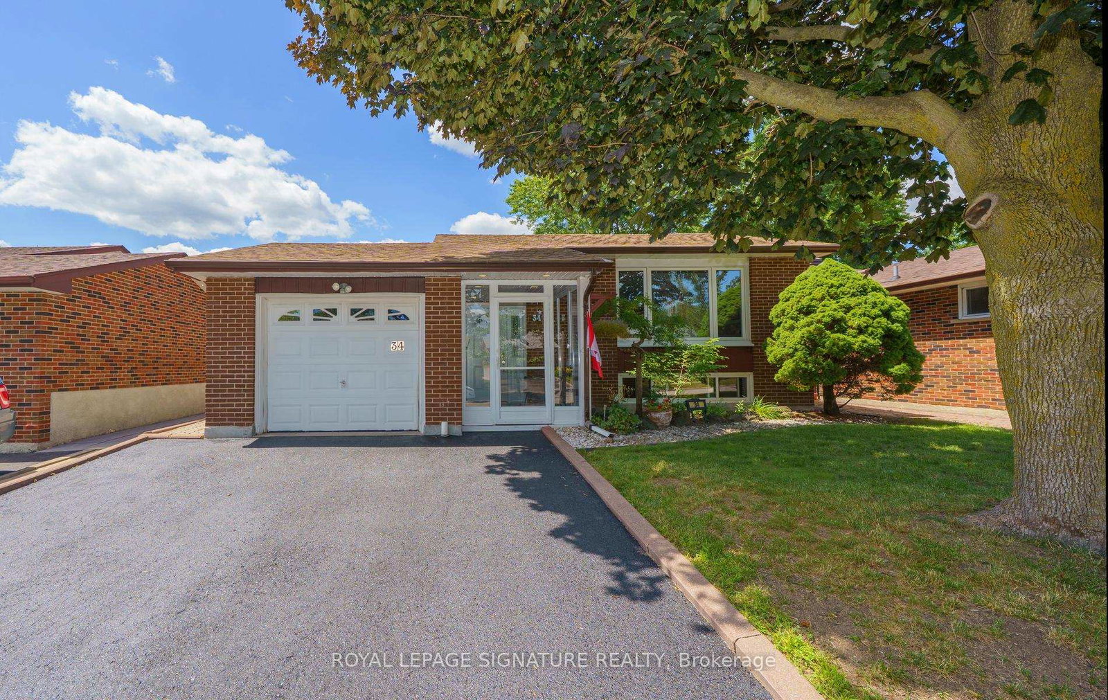 34-rainier-square-toronto-scarborough-ontario-e13638960