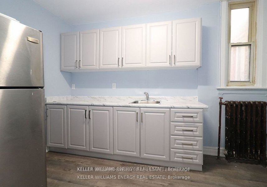 84-simcoe-street-n-oshawa-ontario-e13639456