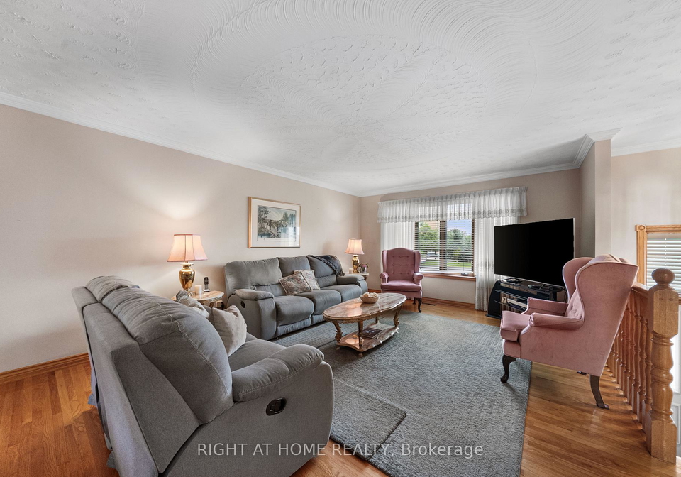 592-taunton-road-w-oshawa-ontario-e13639480