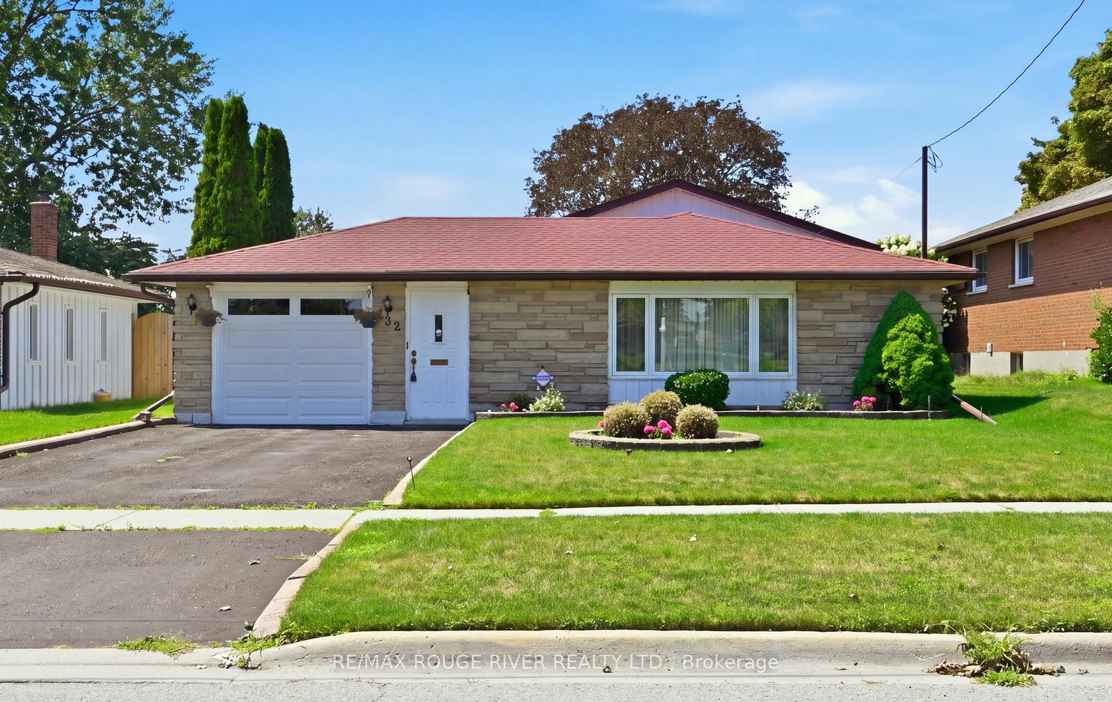 132-athabasca-street-oshawa-ontario-e13639492