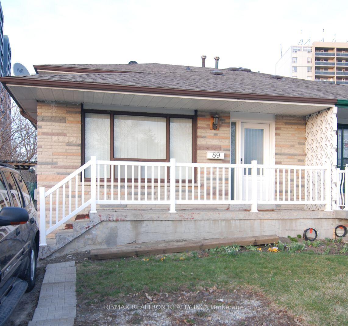89-dolly-varden-boulevard-toronto-scarborough-ontario-e13639614