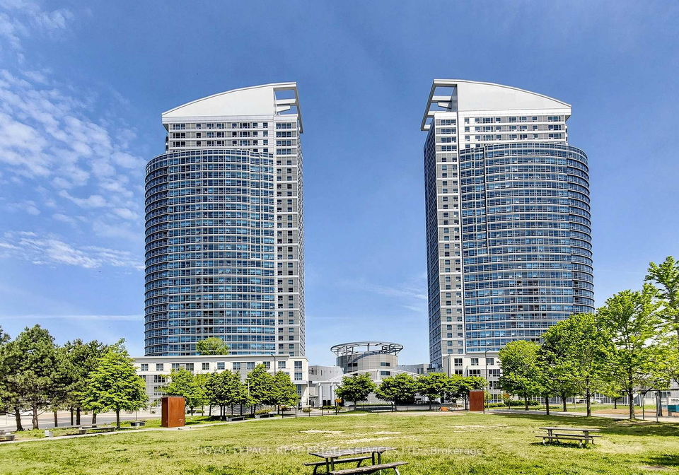 38-lee-centre-drive-toronto-scarborough-ontario-e13639790