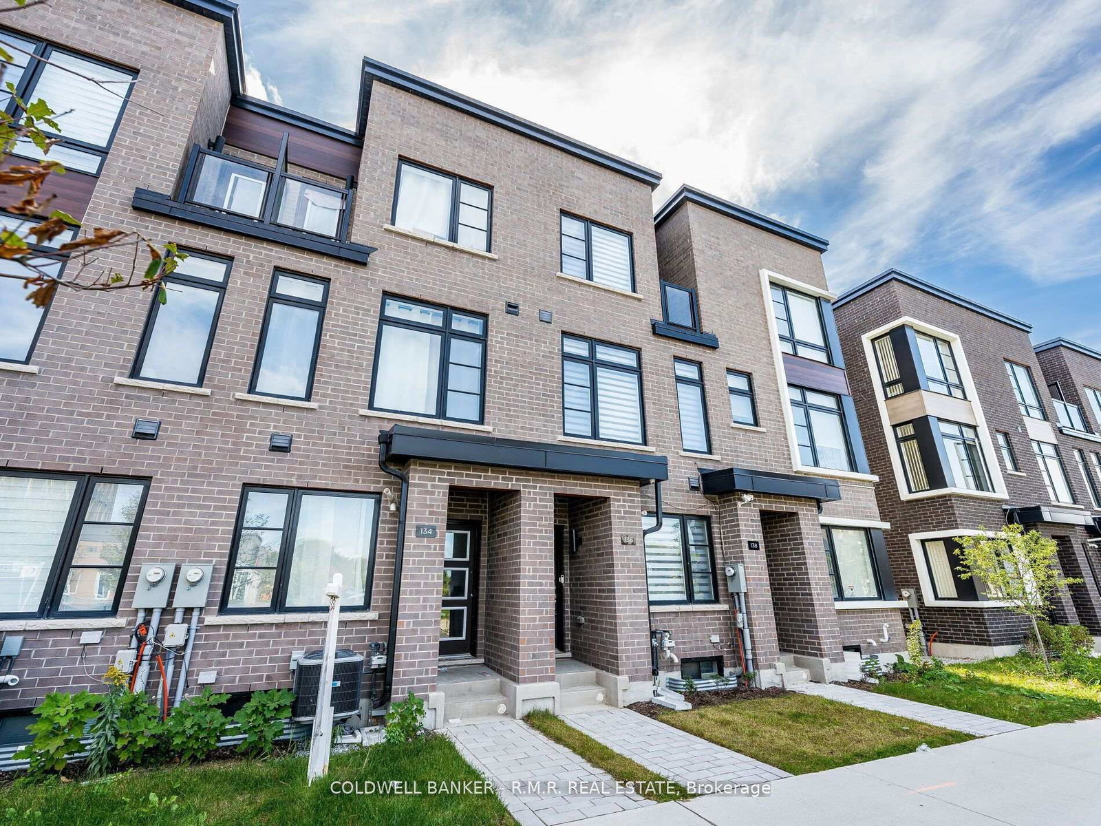 136-brockley-drive-toronto-scarborough-ontario-e13639852