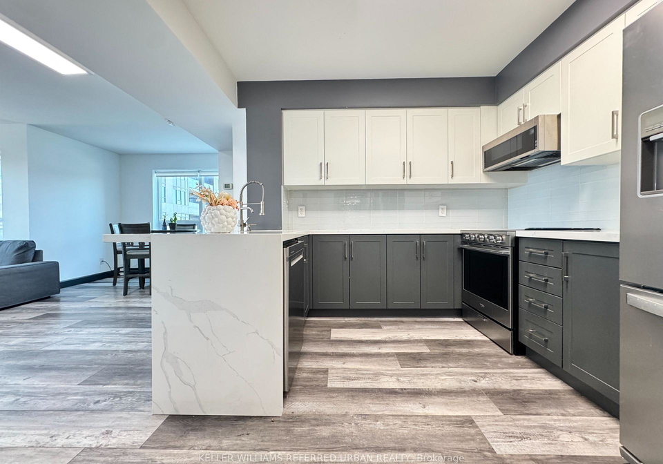 1235-bayly-street-pickering-ontario-e13639858