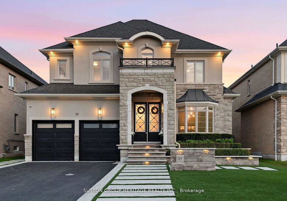 39-glengowan-street-whitby-ontario-e13639882
