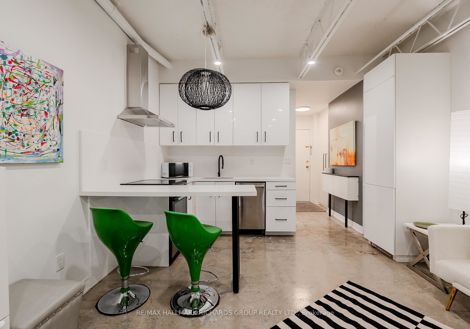 123-woodbine-avenue-toronto-toronto-ontario-e13640350