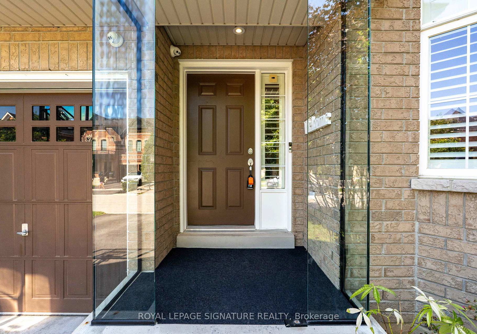 22-northcastle-crescent-whitby-ontario-e13640374