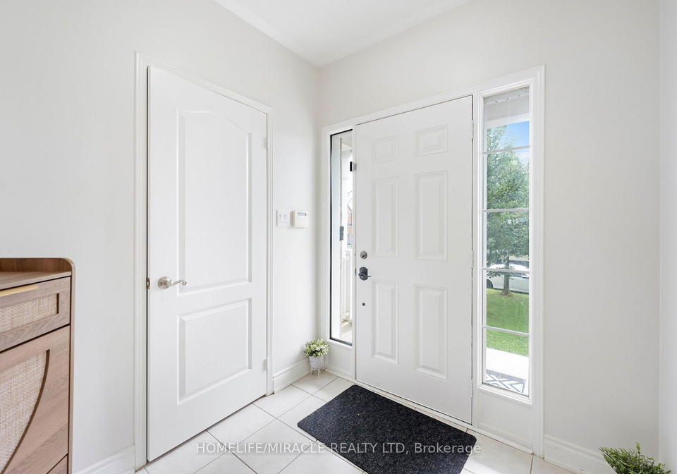 1619-frolis-street-oshawa-ontario-e13640388