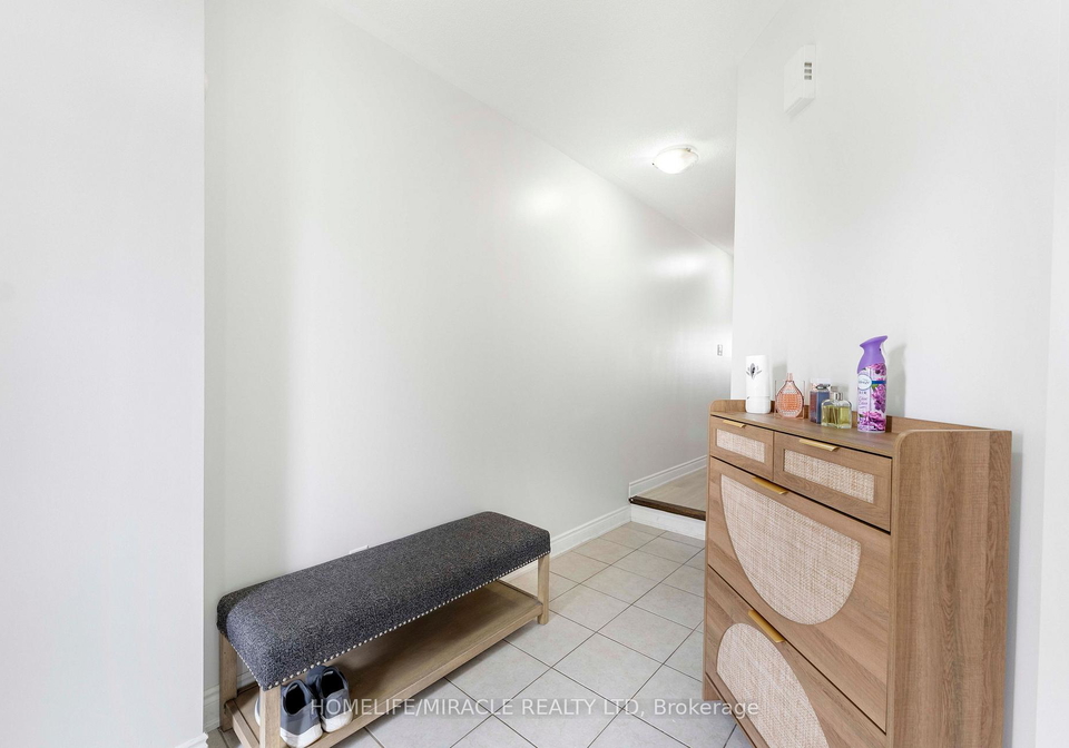 1619-frolis-street-oshawa-ontario-e13640388