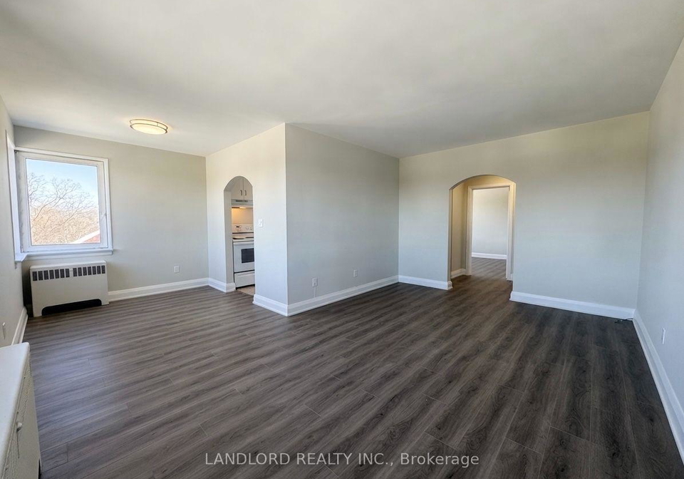 36-wood-glen-road-toronto-scarborough-ontario-e13640870