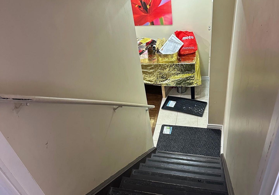 14-whitbread-crescent-ajax-ontario-e13640892