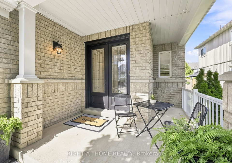 179-cachet-boulevard-whitby-ontario-e13641008
