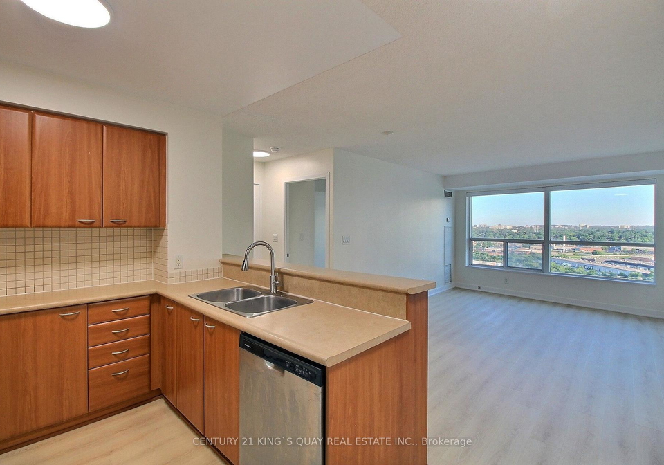 36-lee-centre-drive-toronto-scarborough-ontario-e13641282