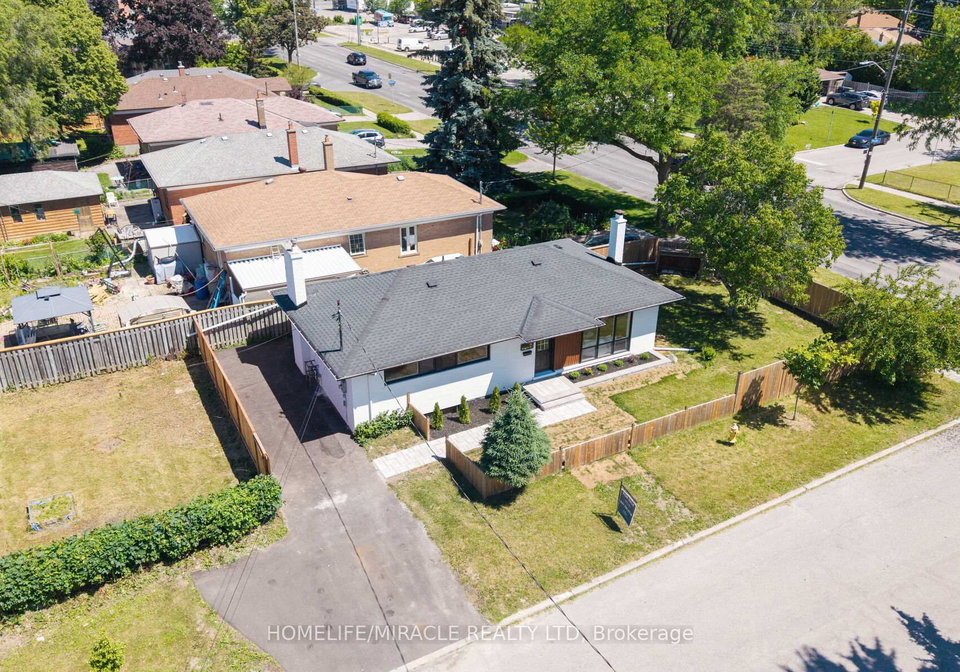 22-arnprior-road-toronto-scarborough-ontario-e13641498