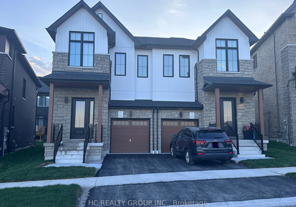 1018-valhalla-terrace-pickering-ontario-e13641586