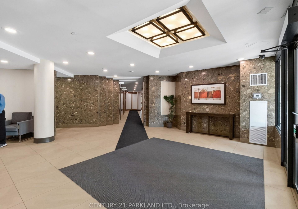 330-alton-towers-circle-toronto-scarborough-ontario-e13641854