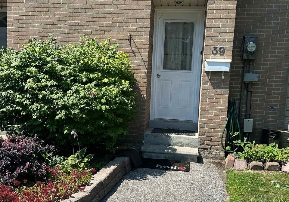 1235-radom-street-pickering-ontario-e13642062