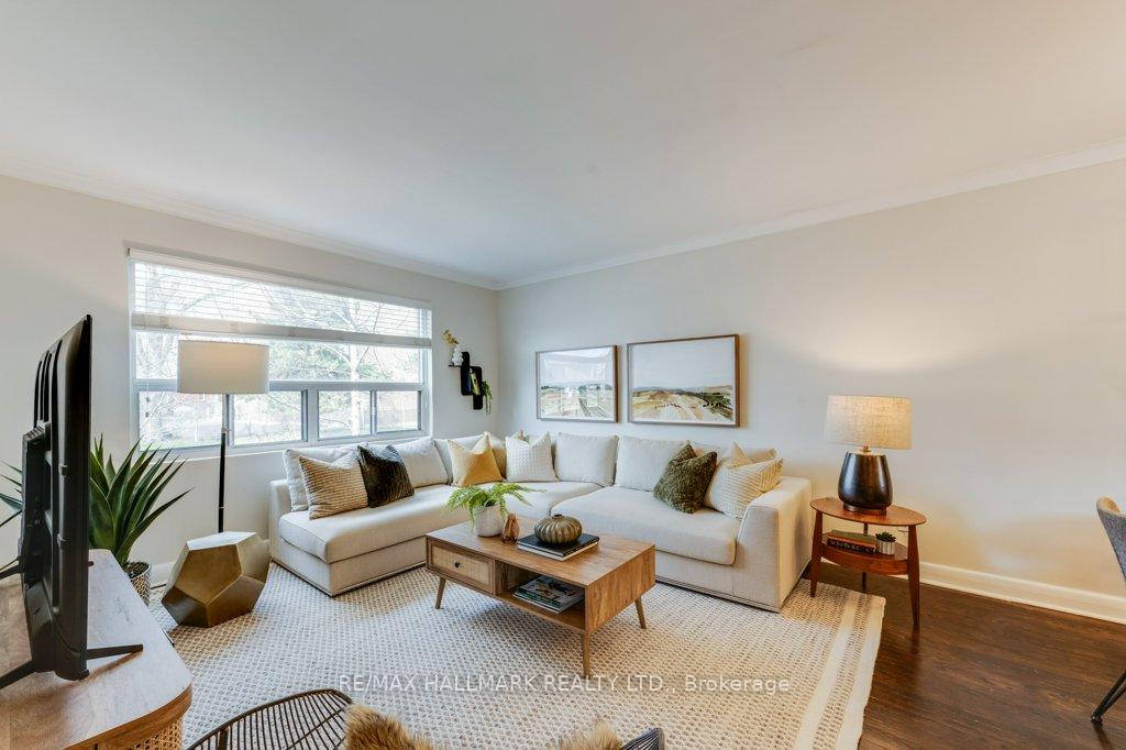 225-woodville-avenue-toronto-east-york-ontario-e13642222