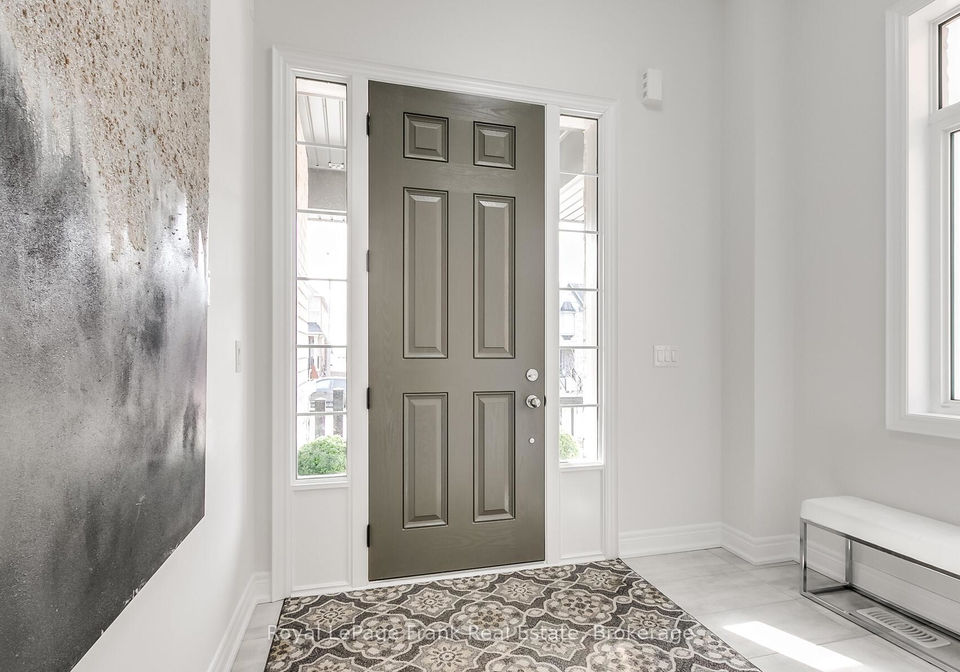 72-christine-elliott-avenue-whitby-ontario-e13642316