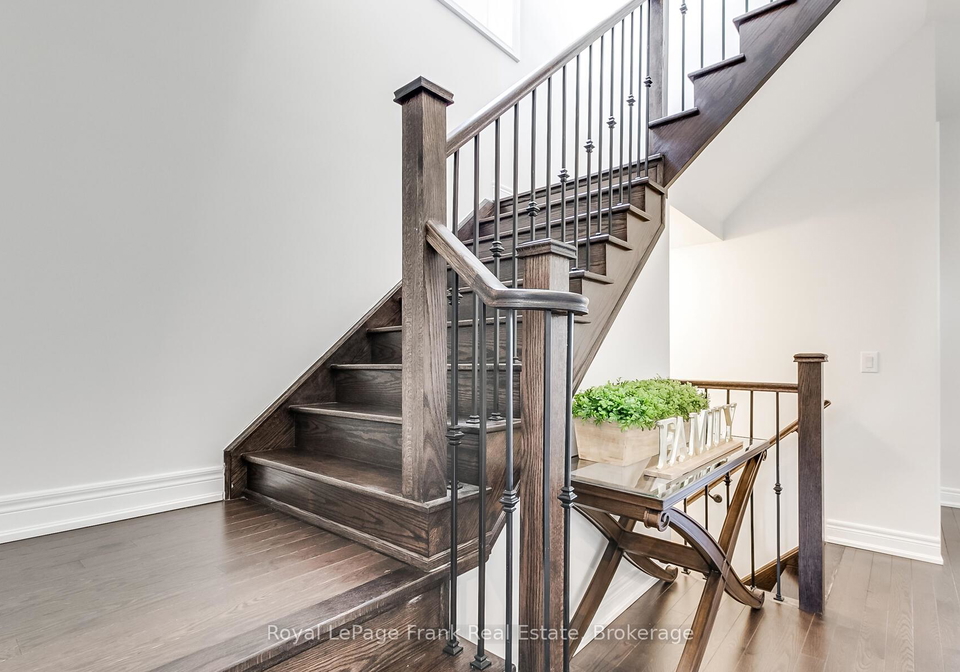 72-christine-elliott-avenue-whitby-ontario-e13642316
