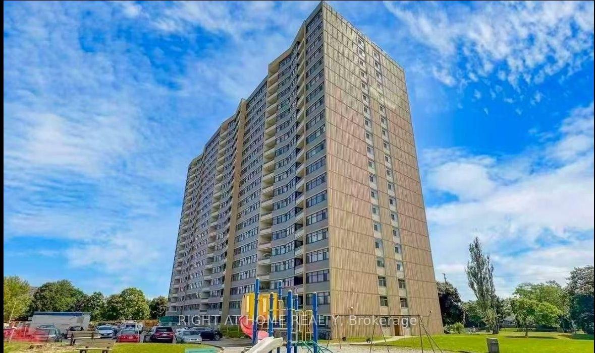 2050-bridletowne-circle-toronto-scarborough-ontario-e13642566