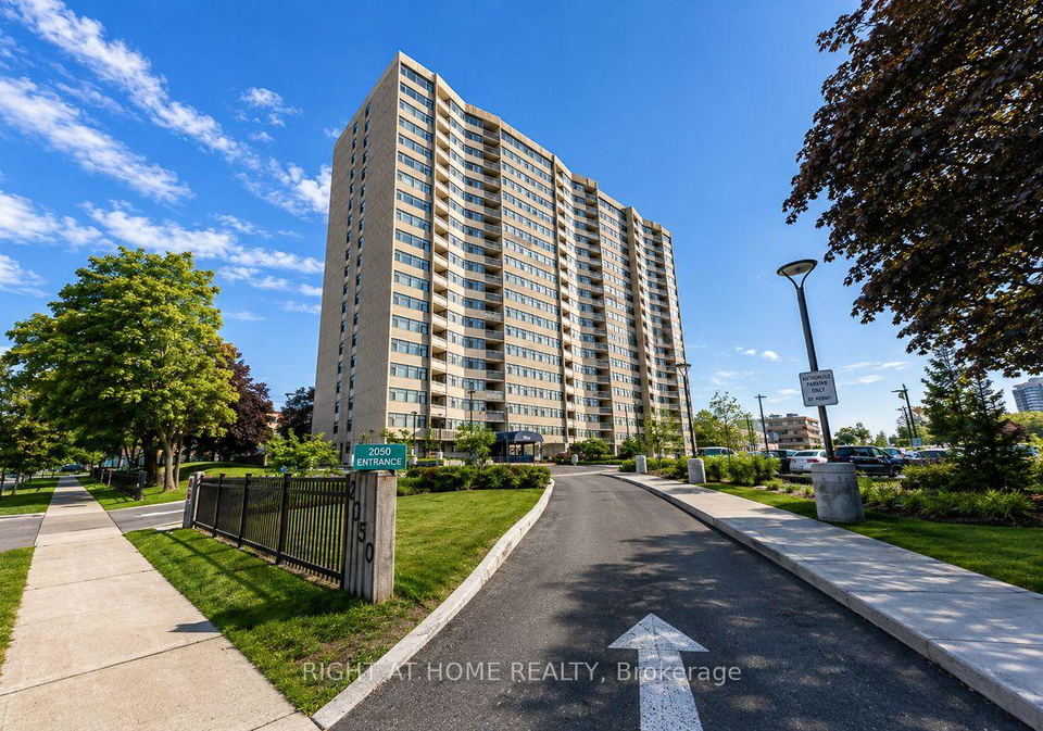 2050-bridletowne-circle-toronto-scarborough-ontario-e13642566