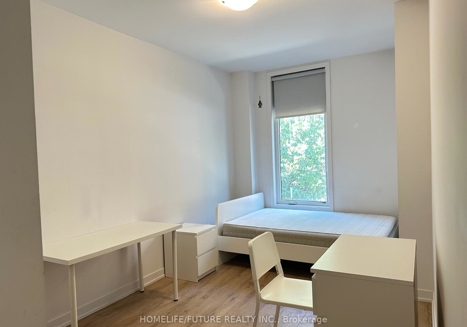 1760-simcoe-street-n-oshawa-ontario-e13642756