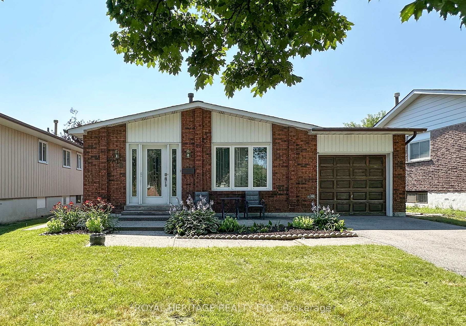 718-annes-street-whitby-ontario-e13642860