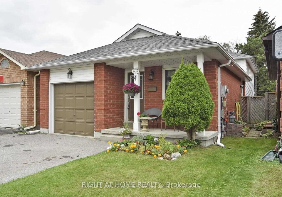 1434-largo-crescent-oshawa-ontario-e13642862