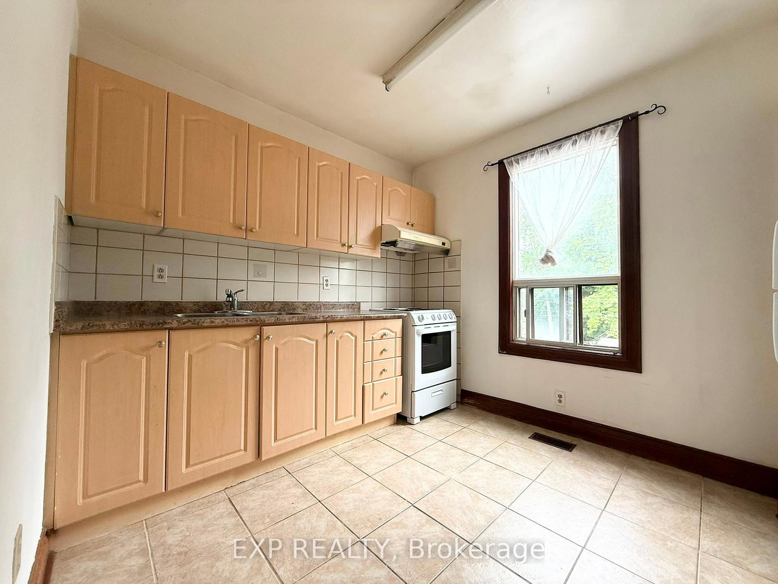 759-gerrard-street-e-toronto-toronto-ontario-e13643318